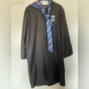 Ravenclaw robe and tie